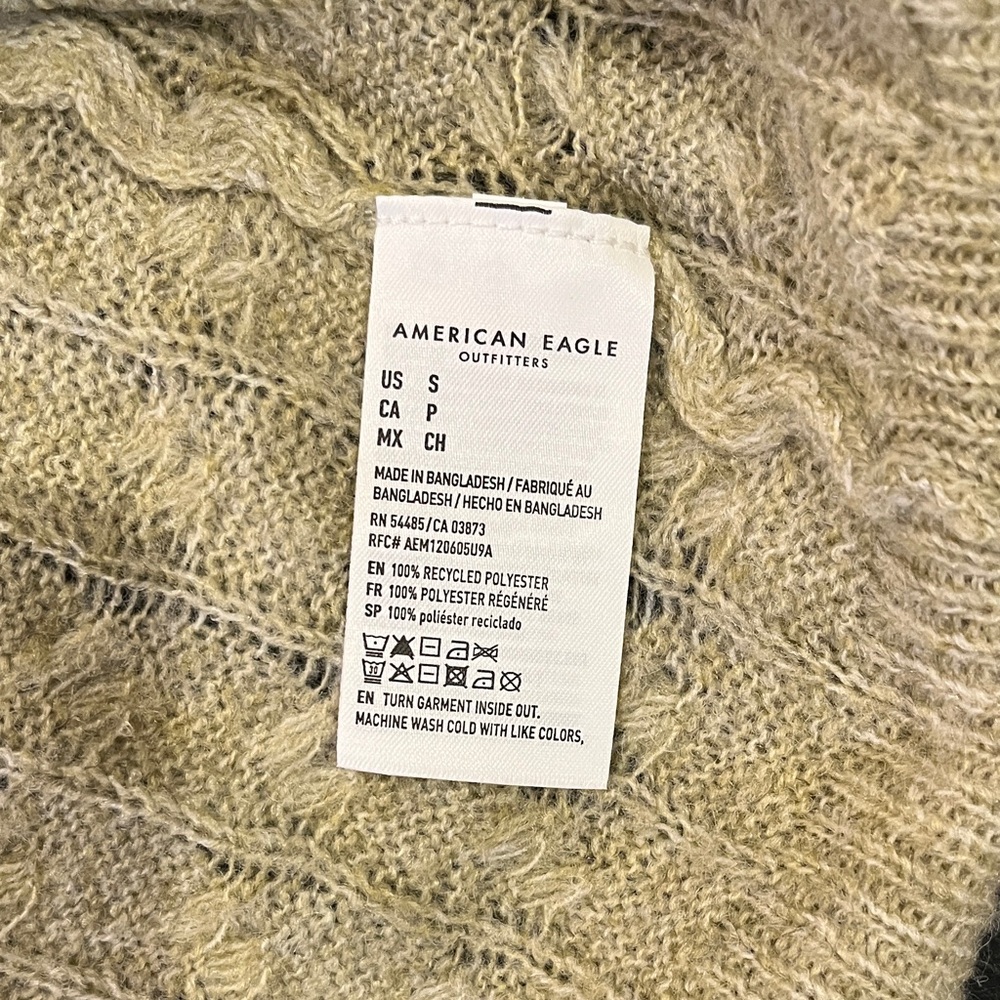 American Eagle Outfitters Cream Cable Knit Cardigan - Picture 3 of 4